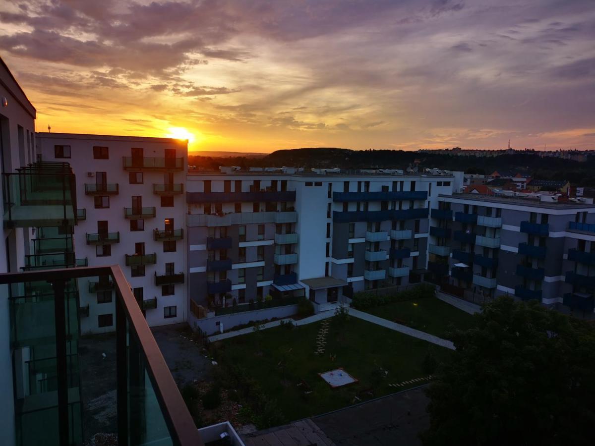 Kavi Apartments #3, Top City View! Pilsen Exterior photo